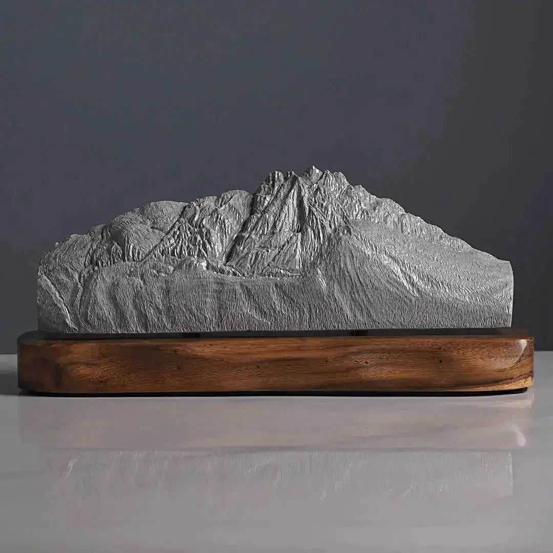 Mount Si Sculpture (North Bend, Washington) Sculpted Peaks