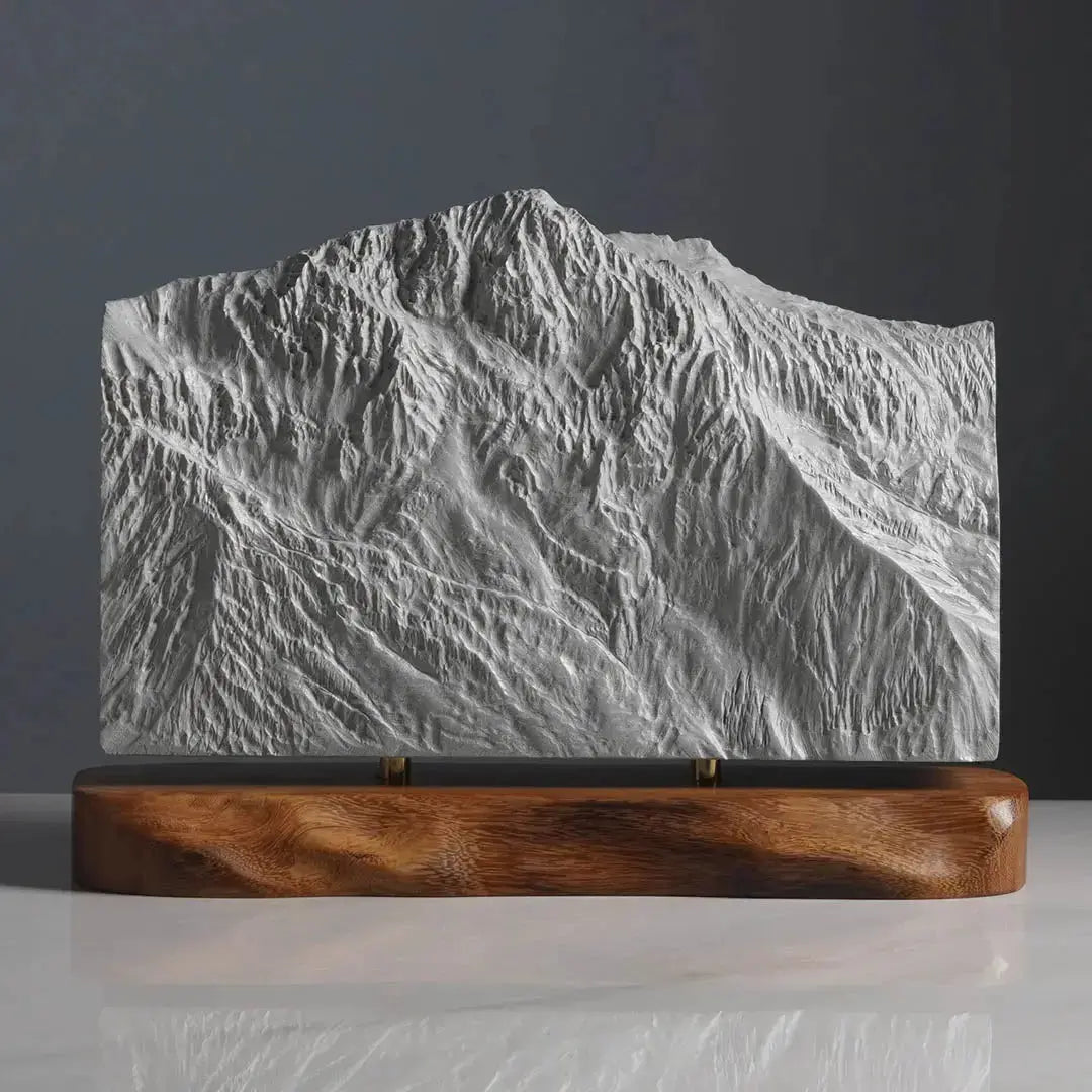 Mount Tallac Sculpture (Tahoe, California) Sculpted Peaks