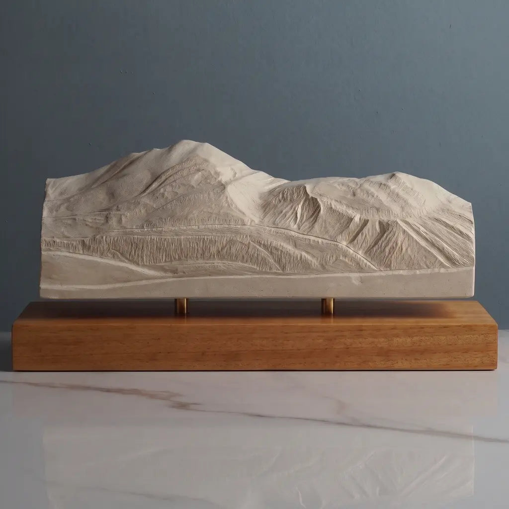 Niseko Annupuri Sculpture - Niseko United Sculpted Peaks