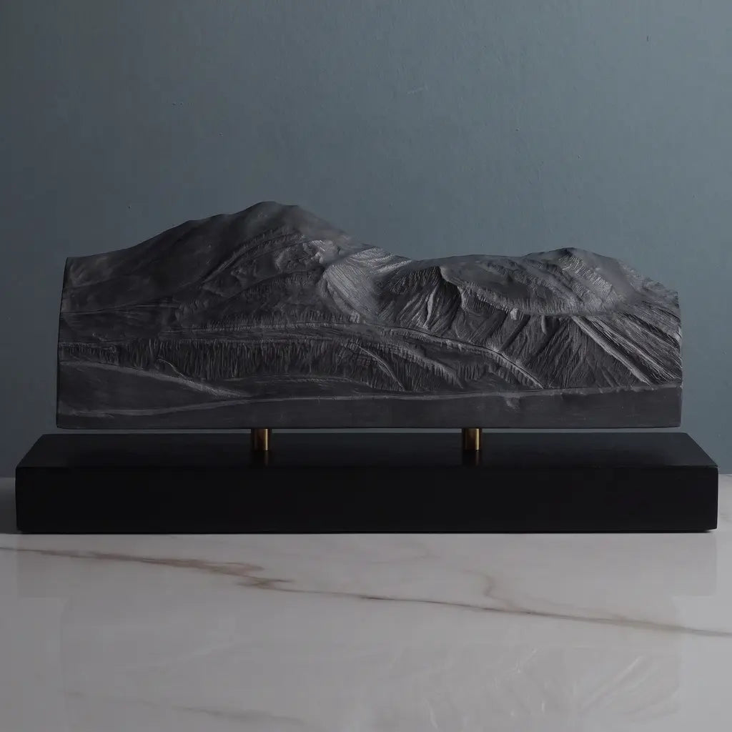 Niseko Annupuri Sculpture - Niseko United Sculpted Peaks