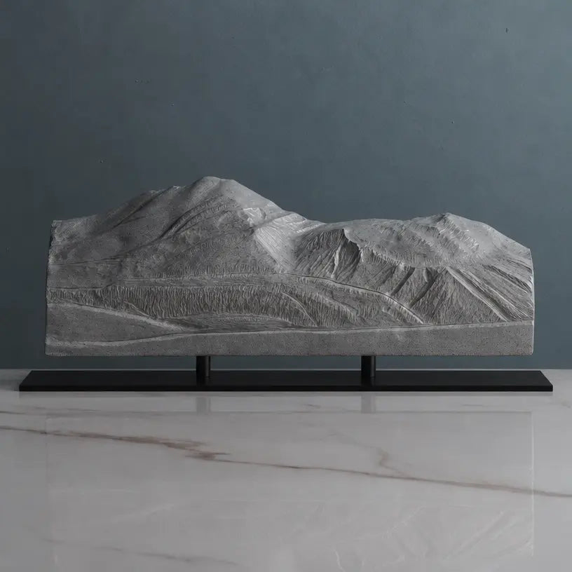 Niseko Annupuri Sculpture - Niseko United Sculpted Peaks