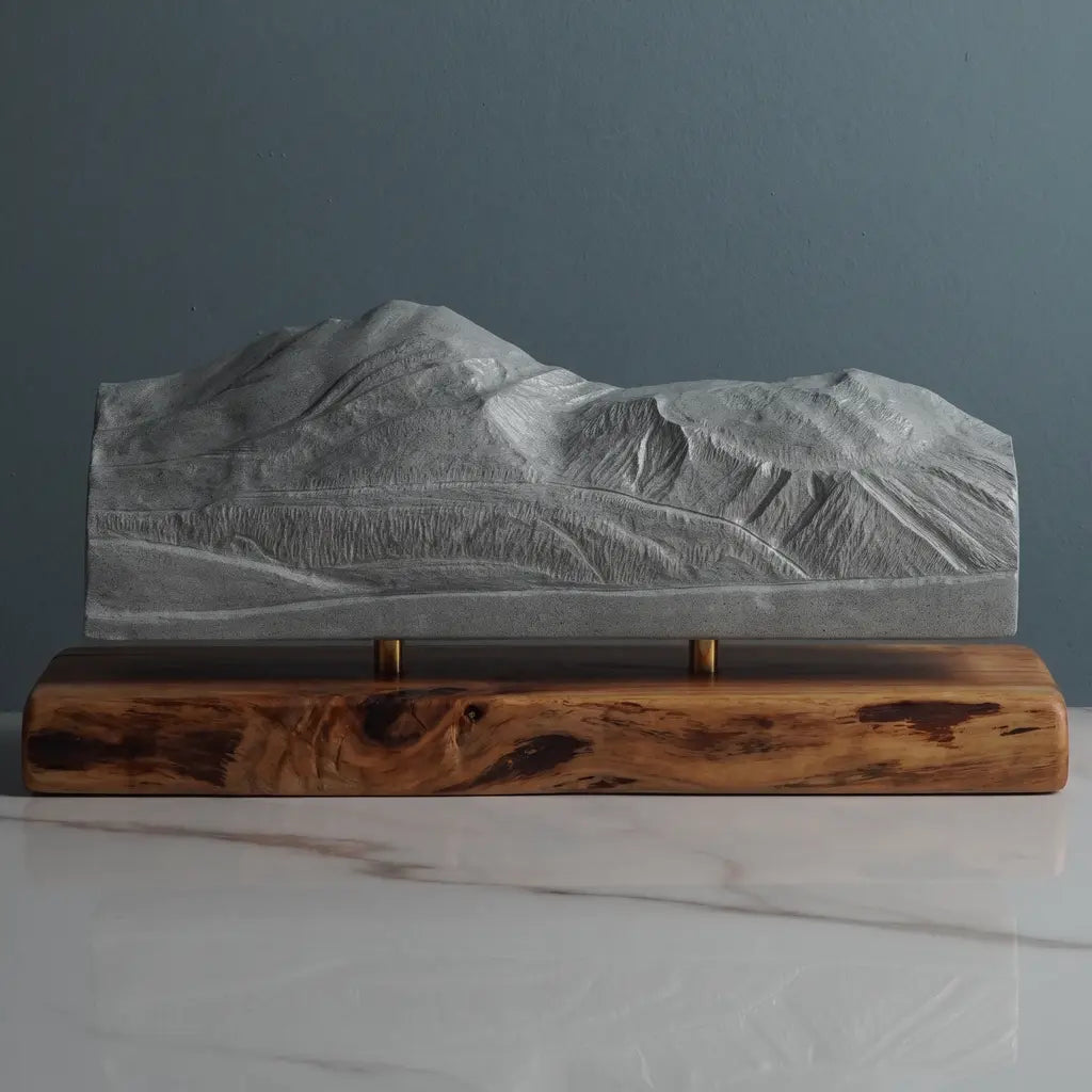 Niseko Annupuri Sculpture - Niseko United Sculpted Peaks