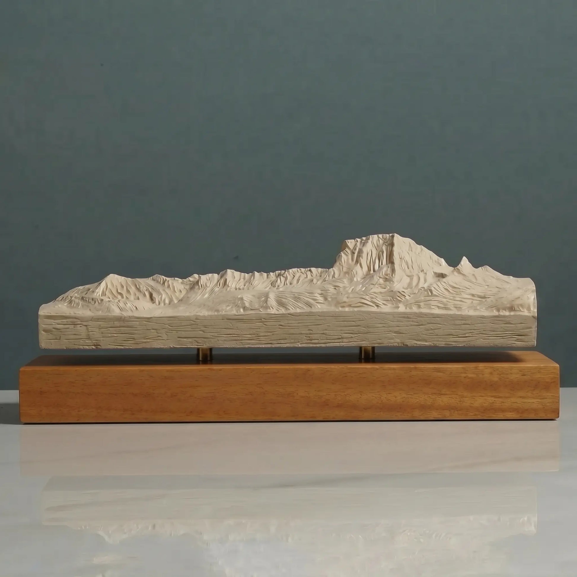 Old Chief Mountain Sculpture (Foothills View, Montana–Alberta) Sculpted Peaks