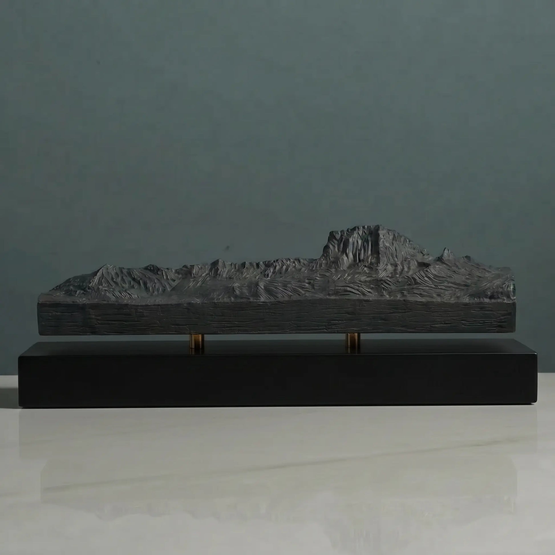 Old Chief Mountain Sculpture (Foothills View, Montana–Alberta) Sculpted Peaks