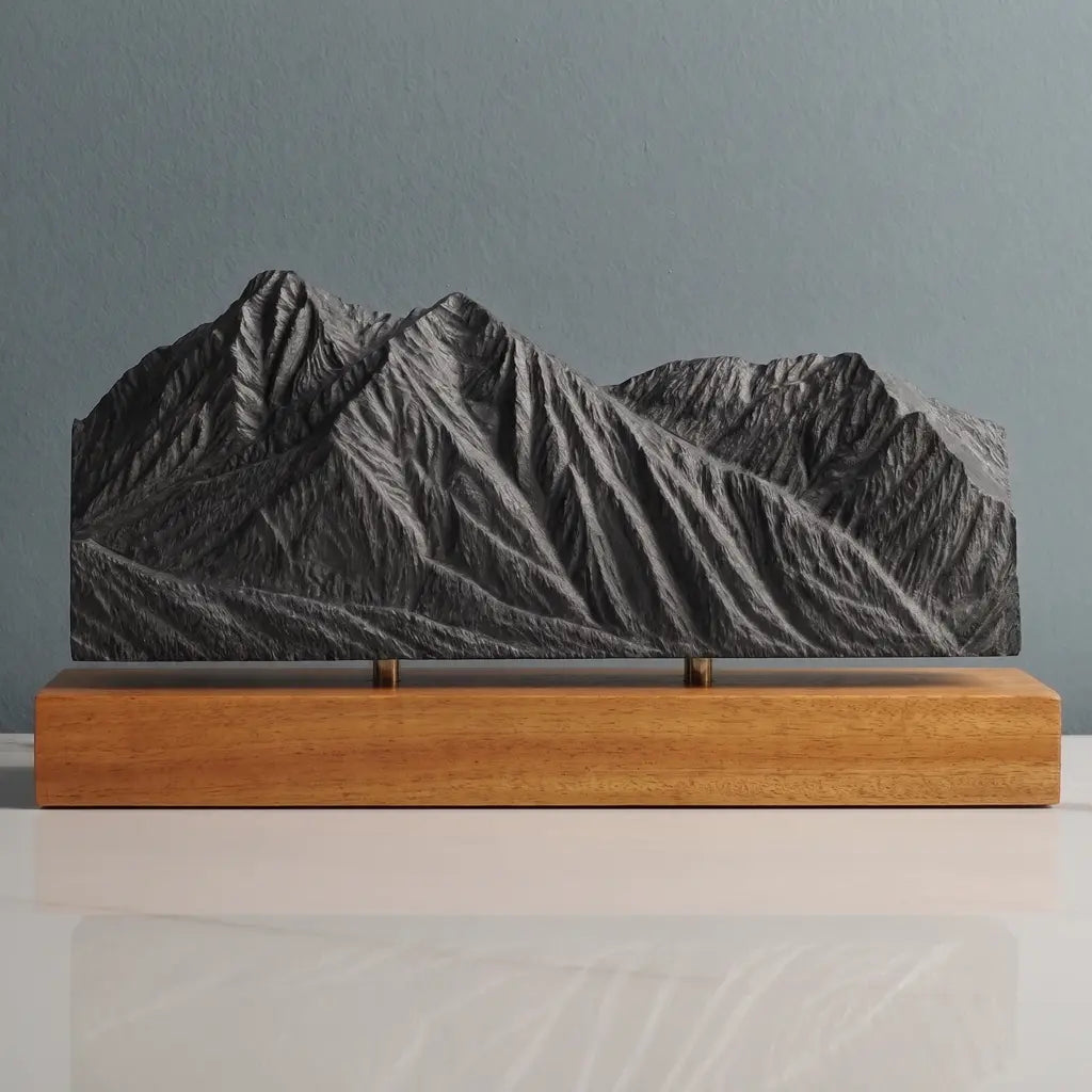 Pic d'Aret Sculpture - Saint-Lary-Soulan Sculpted Peaks
