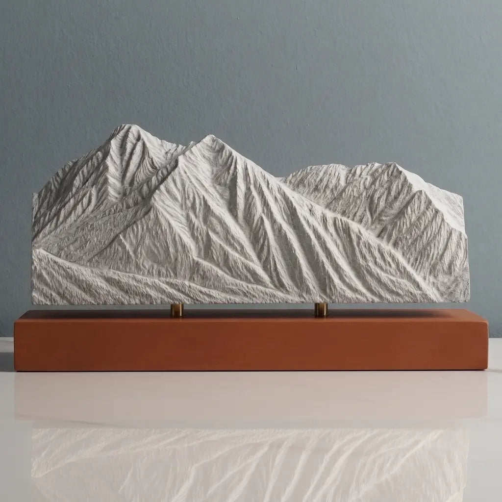 Pic d'Aret Sculpture - Saint-Lary-Soulan Sculpted Peaks