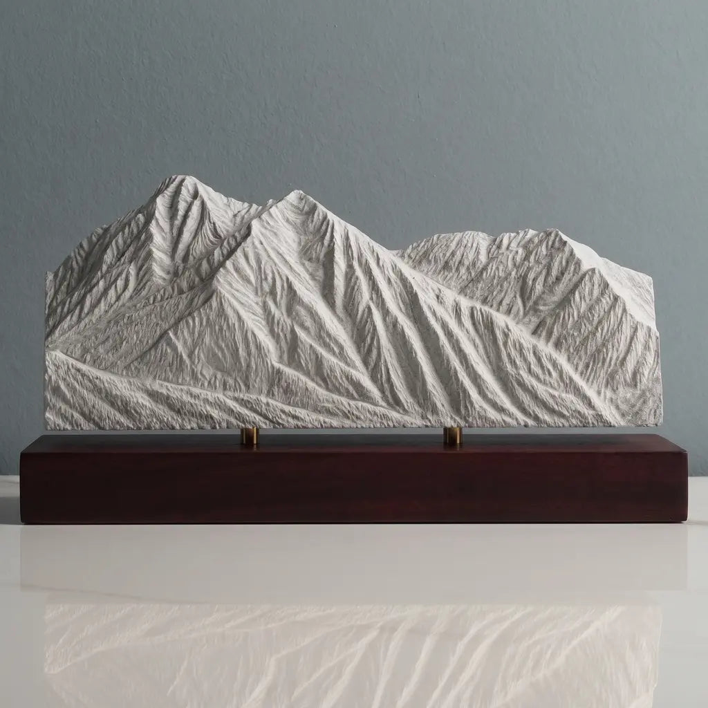 Pic d'Aret Sculpture - Saint-Lary-Soulan Sculpted Peaks