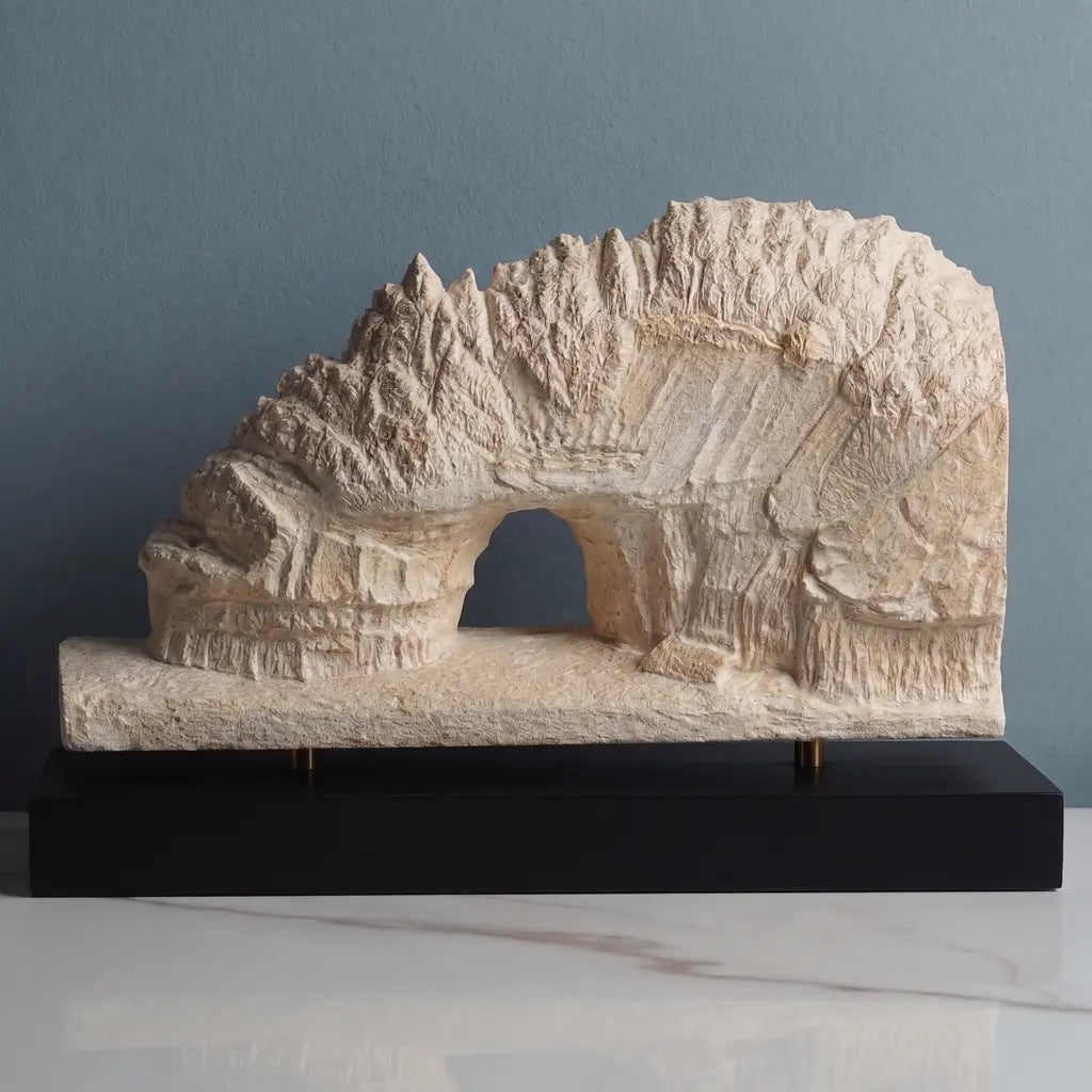 Pictured Rocks Sculpture - Lover's Leap Sculpted Peaks