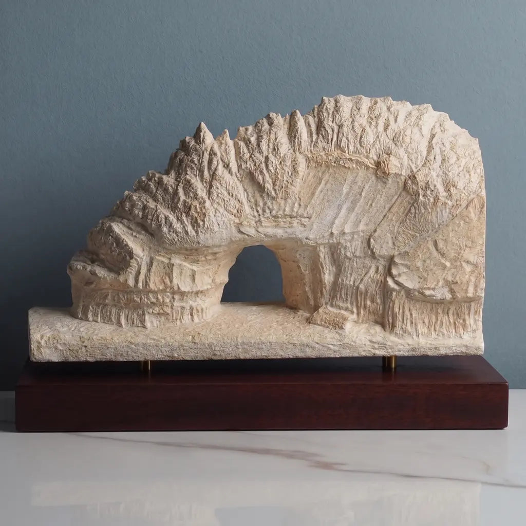 Pictured Rocks Sculpture - Lover's Leap Sculpted Peaks