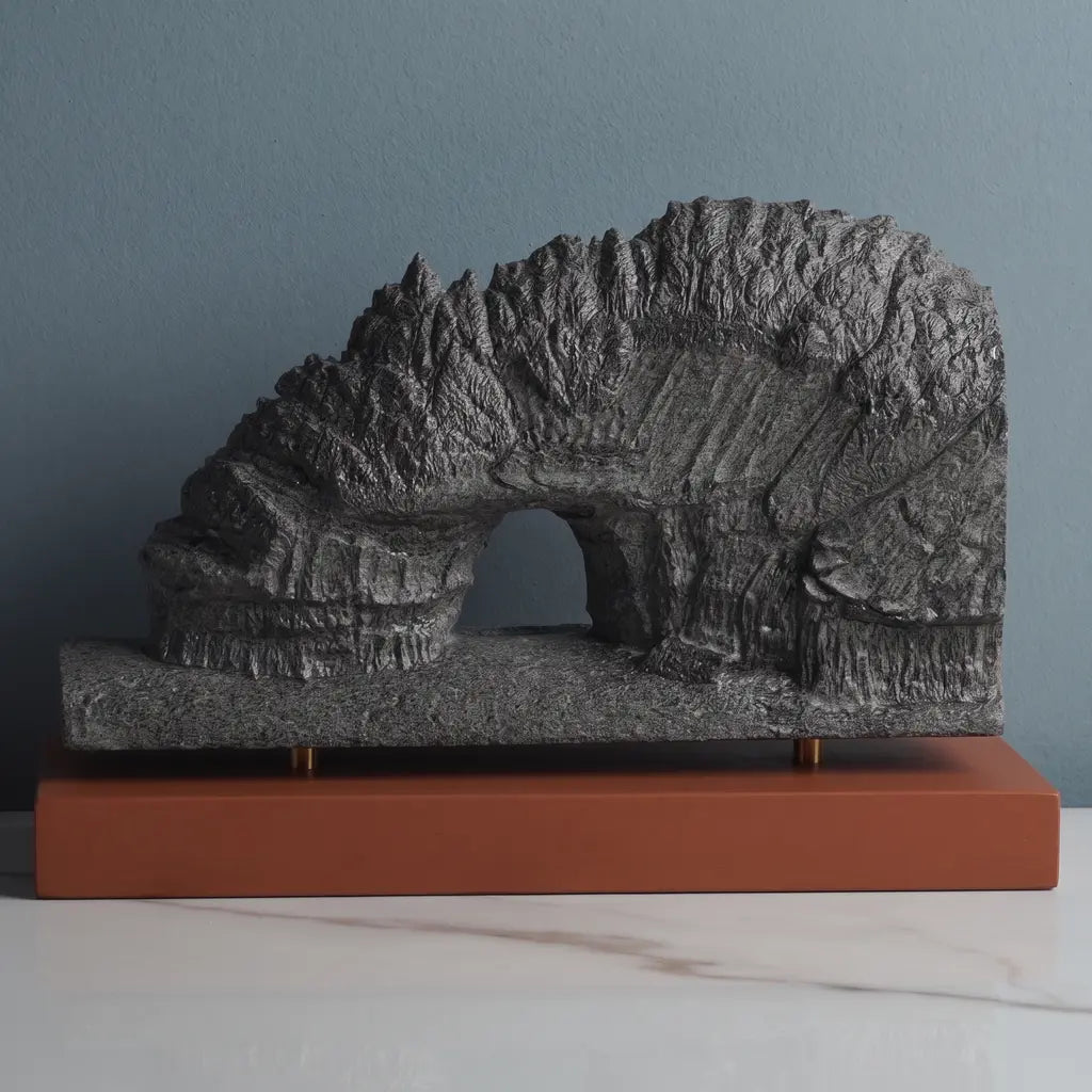 Pictured Rocks Sculpture - Lover's Leap Sculpted Peaks