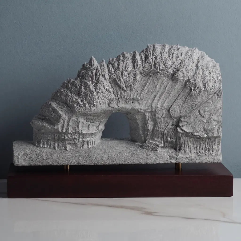 Pictured Rocks Sculpture - Lover's Leap Sculpted Peaks