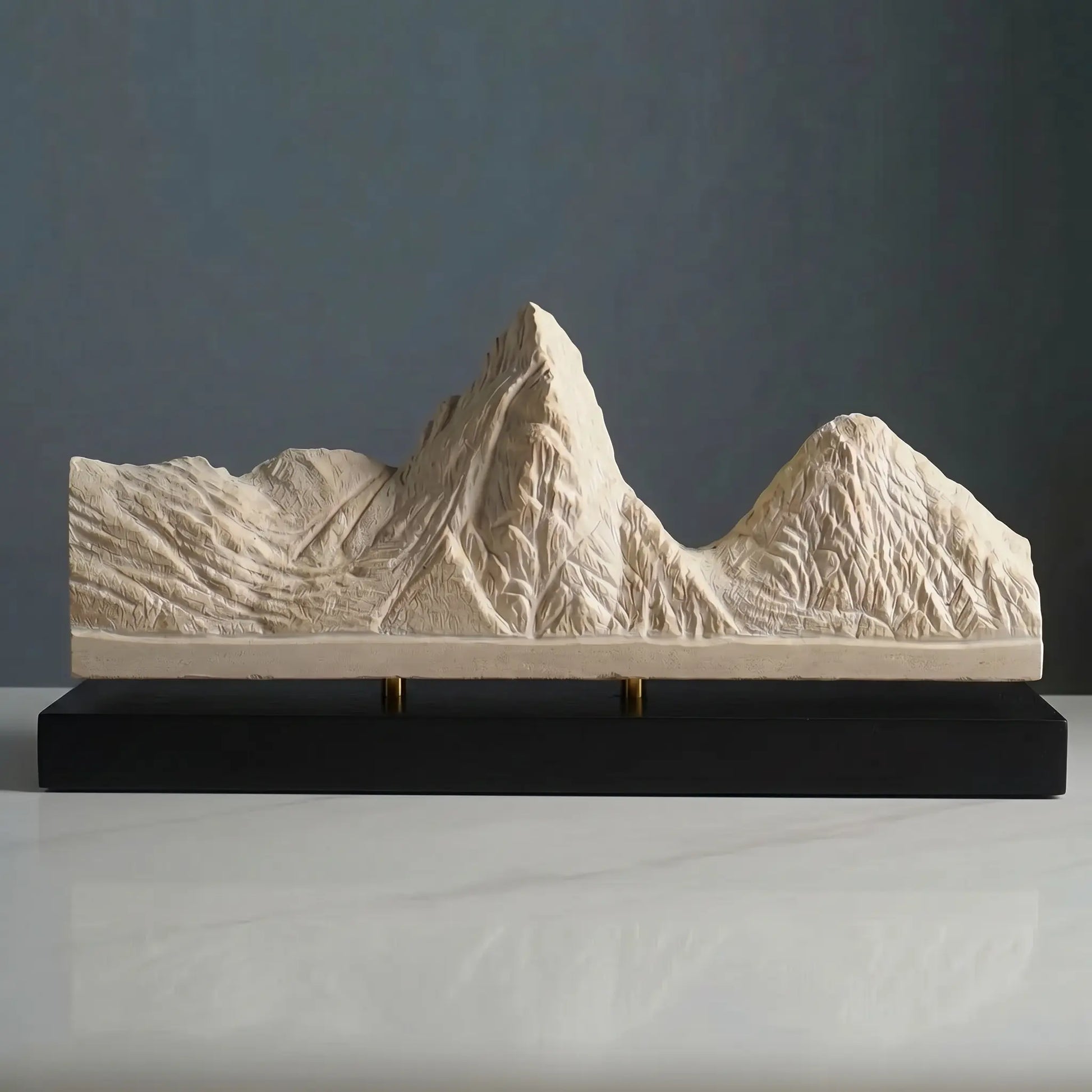 Pitons Sculpture (Soufrière Bay, Saint Lucia) Sculpted Peaks