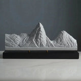 Pitons Sculpture (Soufrière Bay, Saint Lucia)