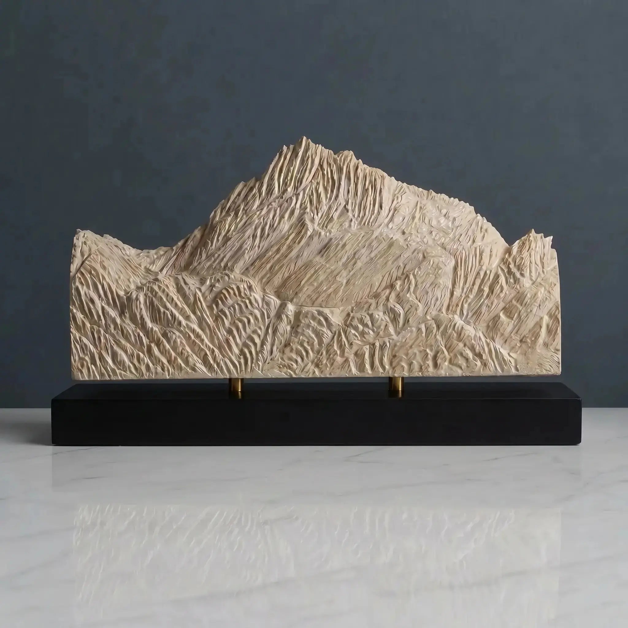 Puncak Jaya / Carstensz Pyramid Sculpture (Papua, Indonesia) Sculpted Peaks
