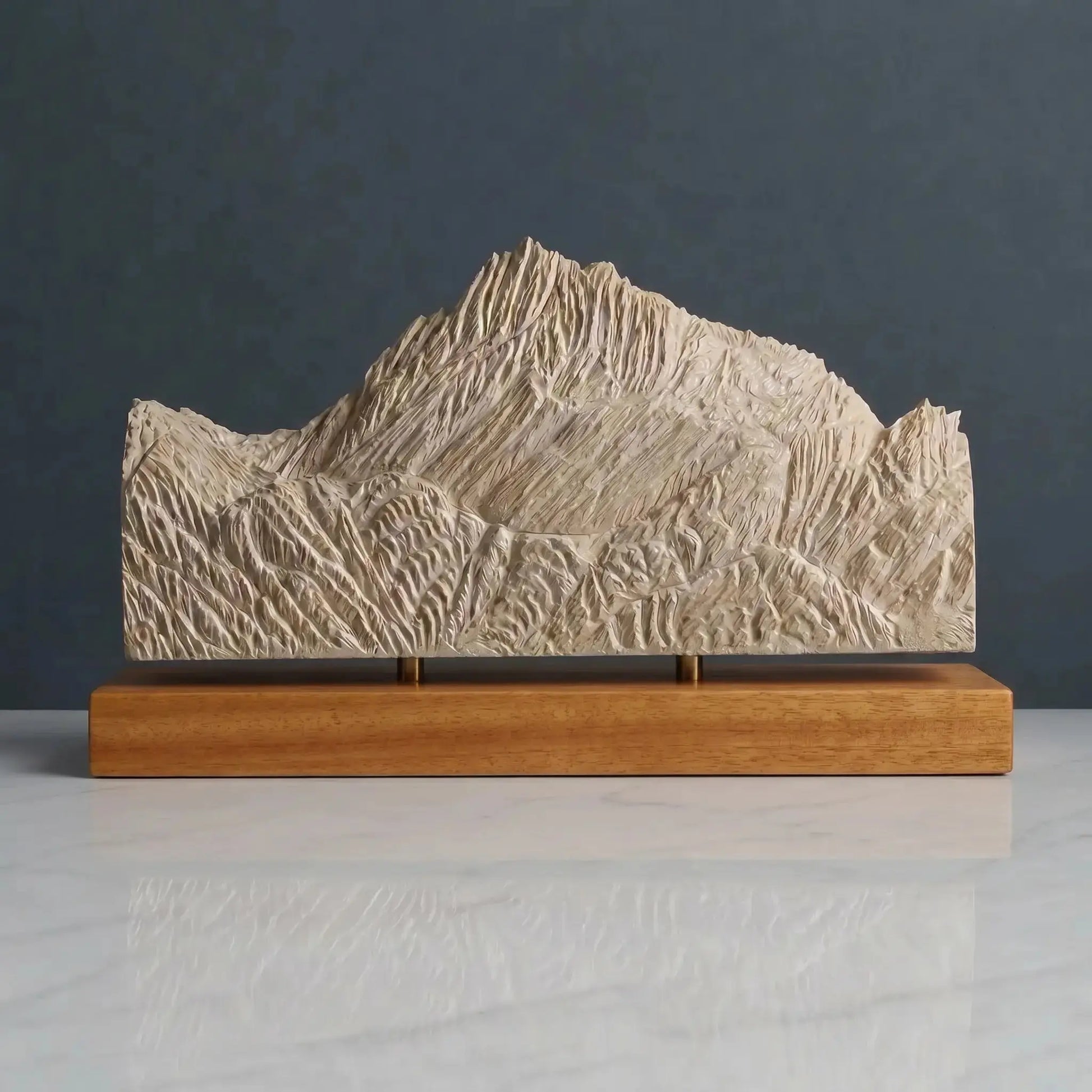 Puncak Jaya / Carstensz Pyramid Sculpture (Papua, Indonesia) Sculpted Peaks