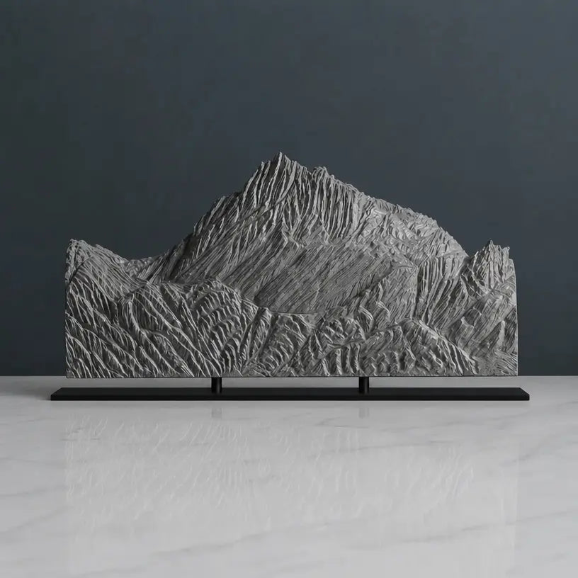 Puncak Jaya / Carstensz Pyramid Sculpture (Papua, Indonesia) Sculpted Peaks
