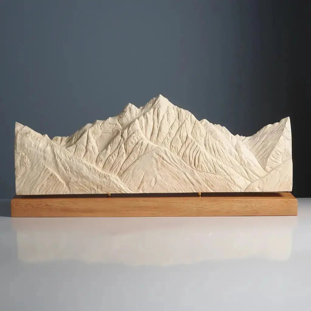 Pyramid Peak Sculpture (Elk Mountains, Aspen, Colorado) Sculpted Peaks
