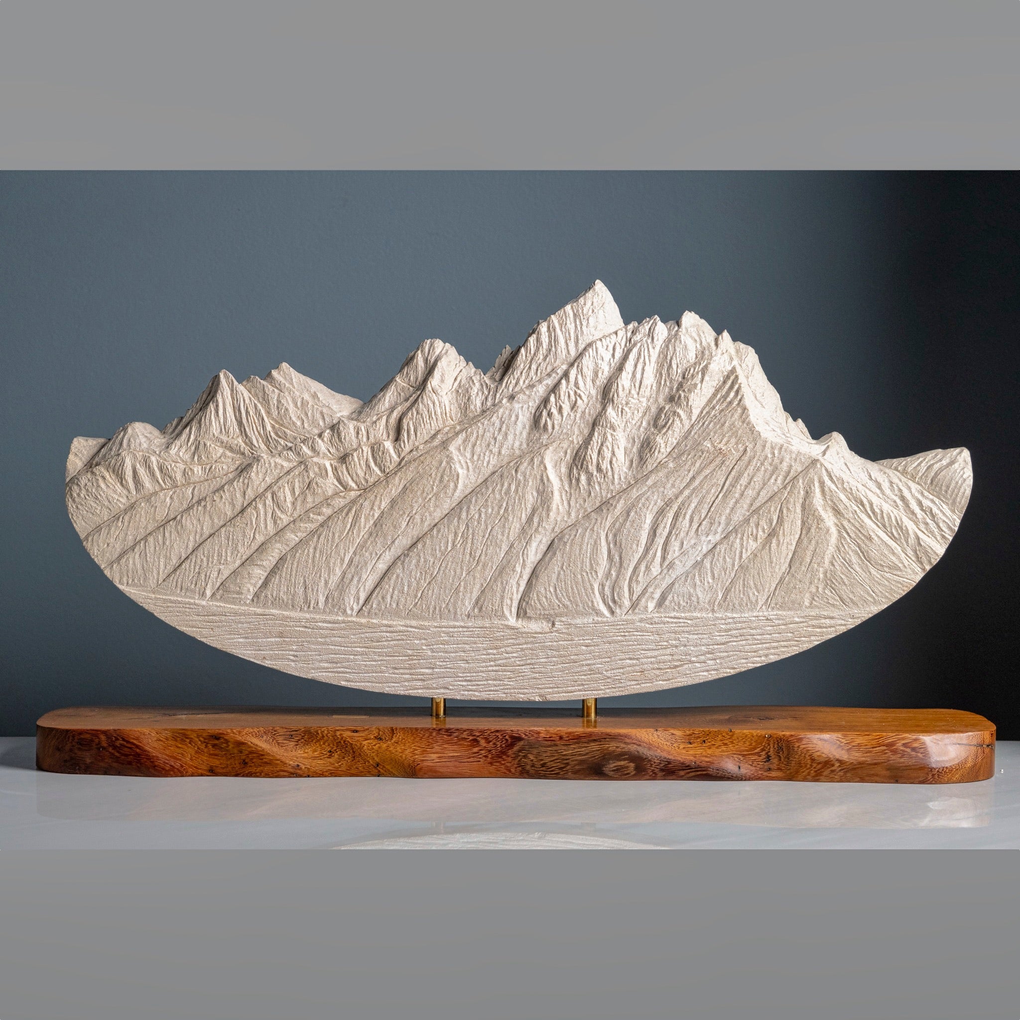 Sculpted Peaks Sculpture SMPL 101