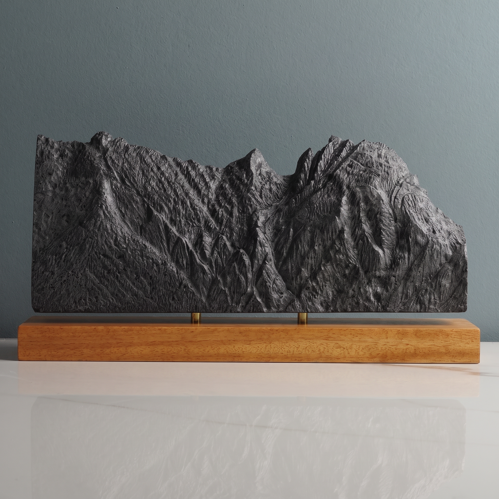 Schlafende Hexe Sculpture - Lattengebirge