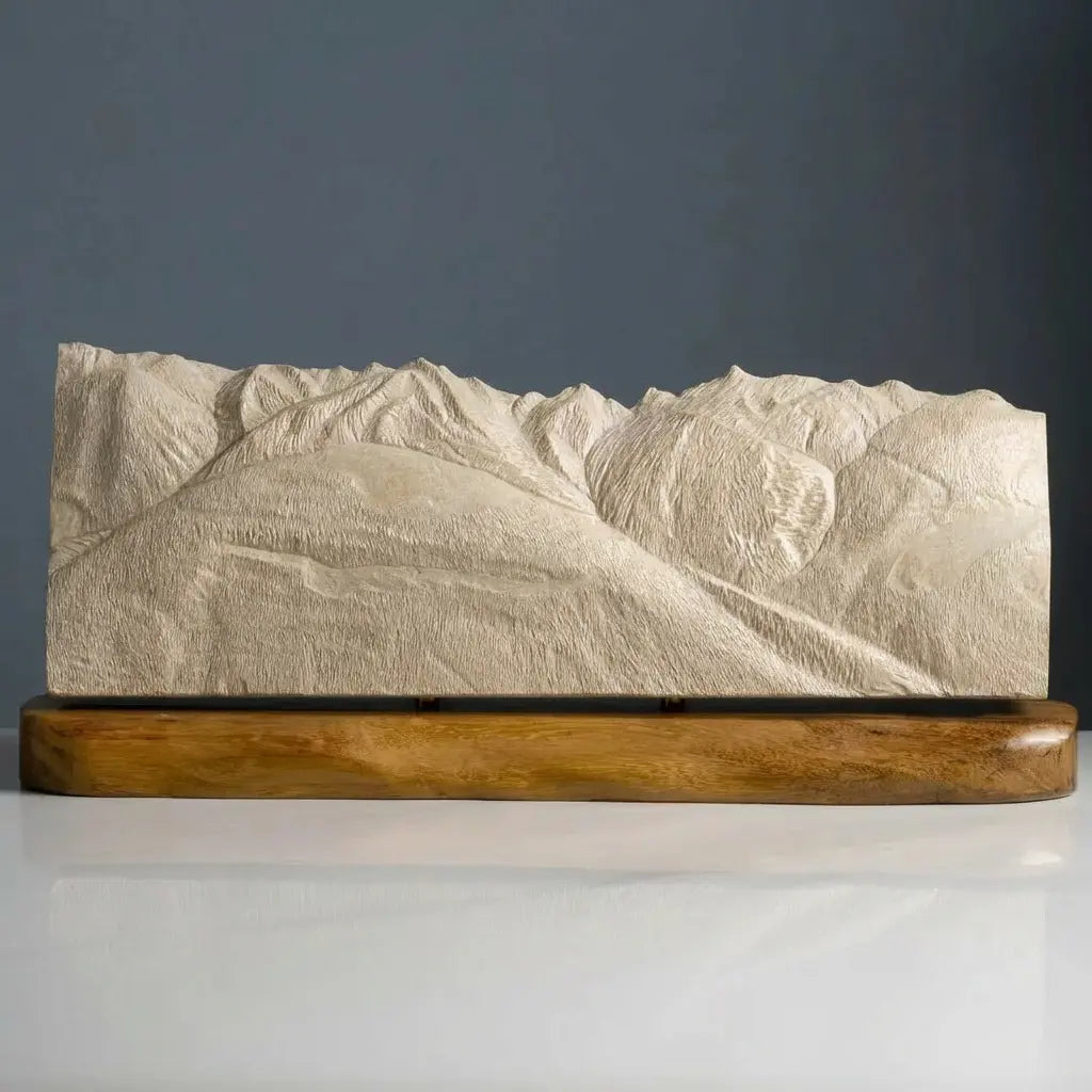 Sonnenberg Sculpture (Lahnbachspitze, Naturns, Italy) Sculpted Peaks
