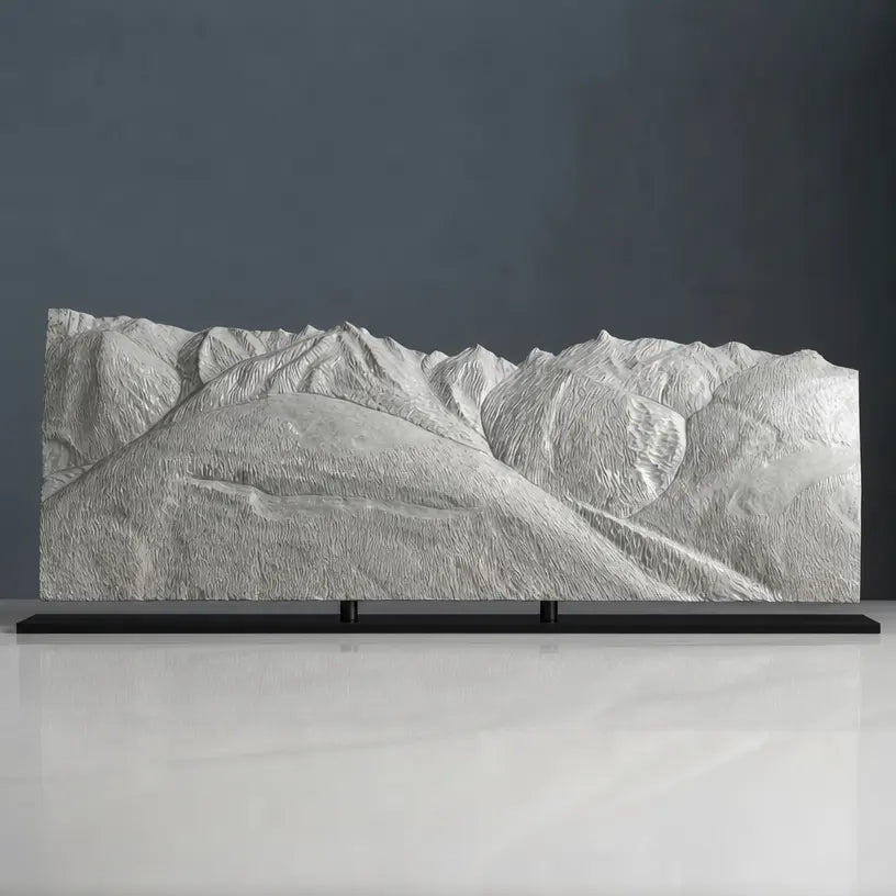 Sonnenberg Sculpture (Lahnbachspitze, Naturns, Italy) Sculpted Peaks