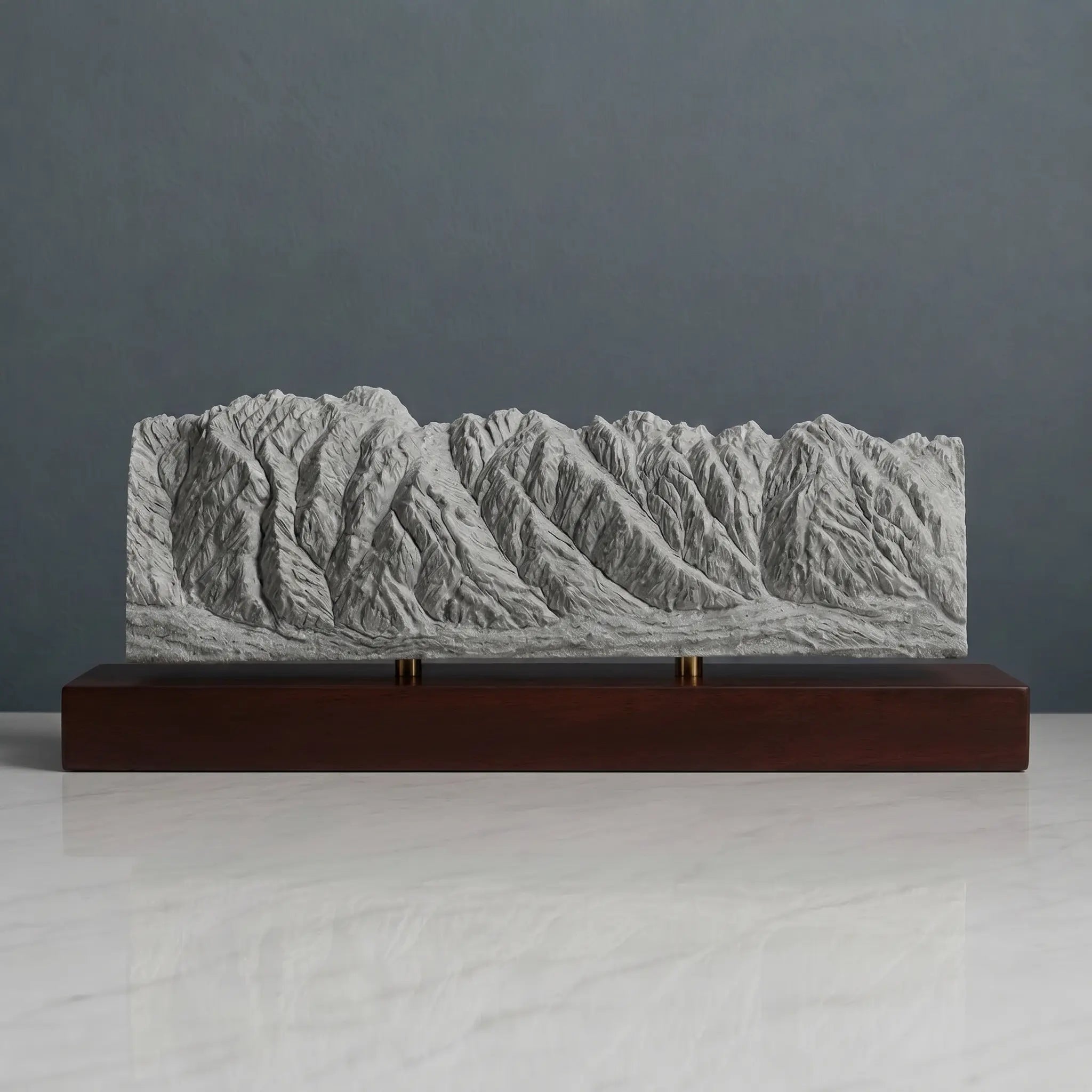 The Remarkables Sculpture (Lake Wakatipu, New Zealand) Sculpted Peaks