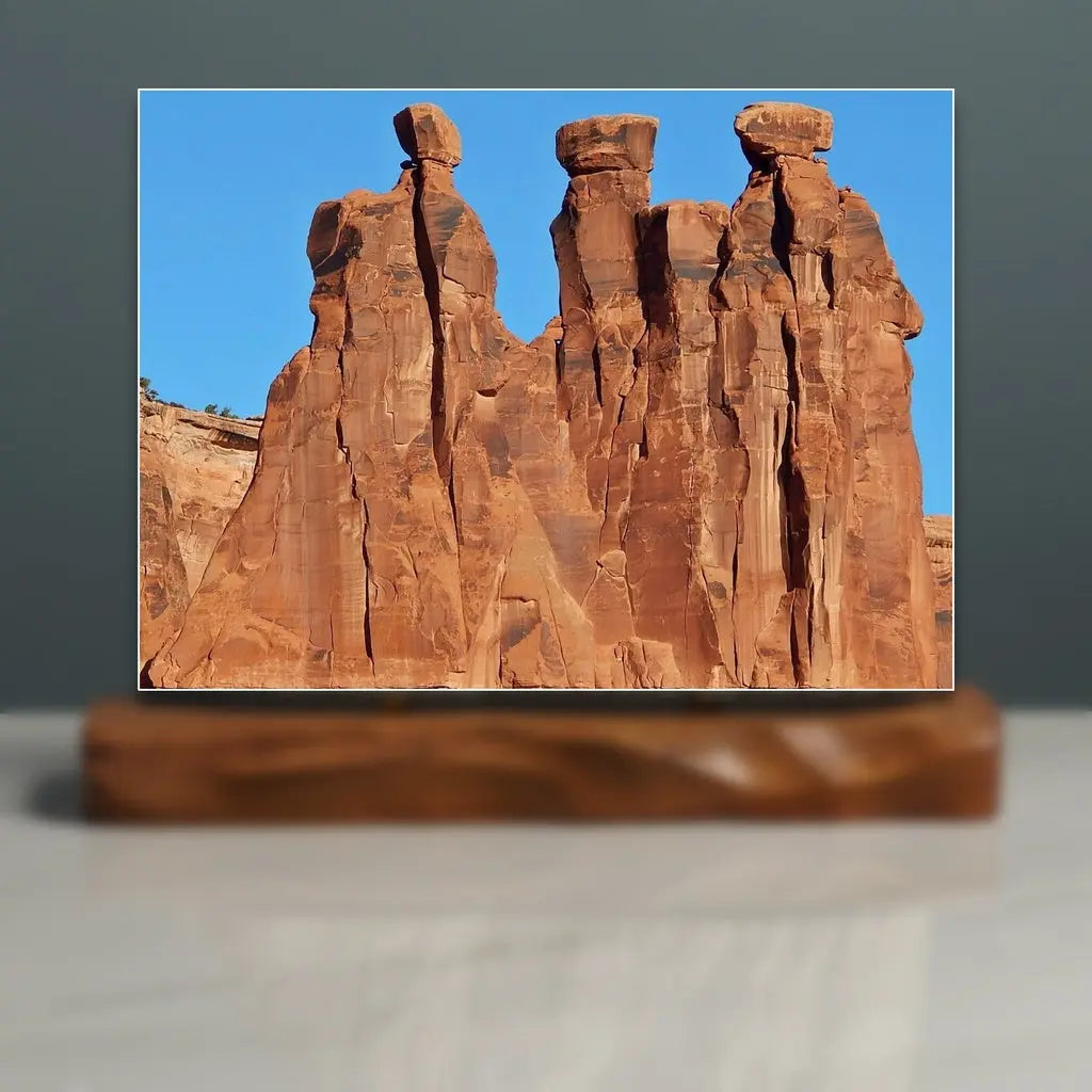 The Three Gossips Sculpture (Arches National Park, Utah) Sculpted Peaks
