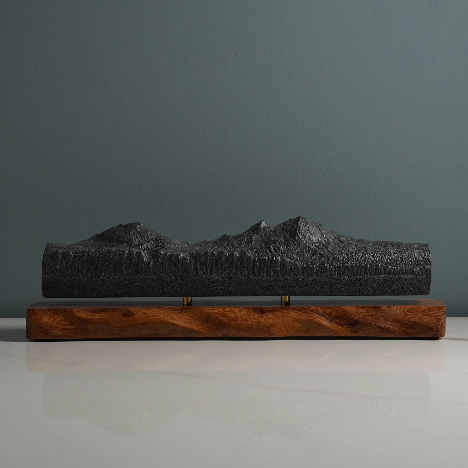 Three Sisters Sculpture | View from Sisters | Oregon | Sculpted Peaks
