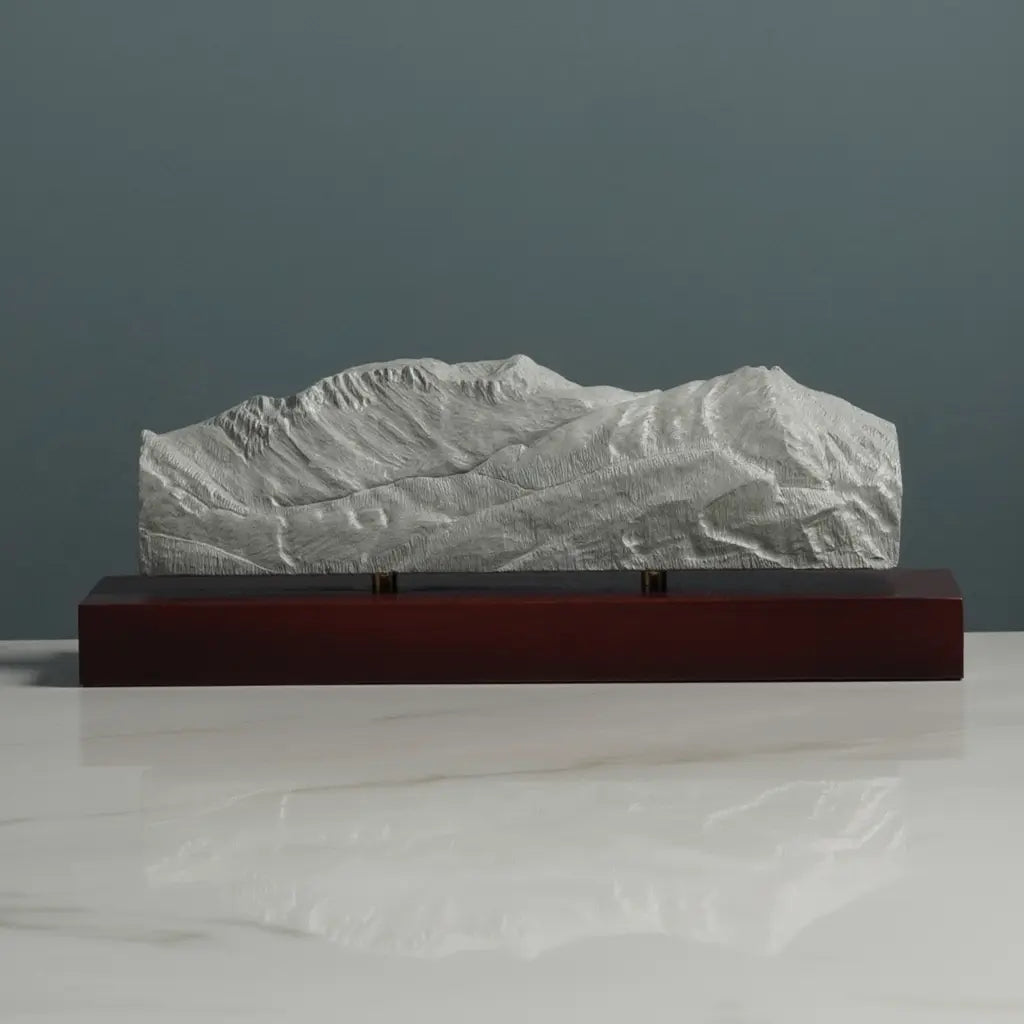 Mammoth Mountain Sculpture (Eastern Sierra, California) Sculpted Peaks