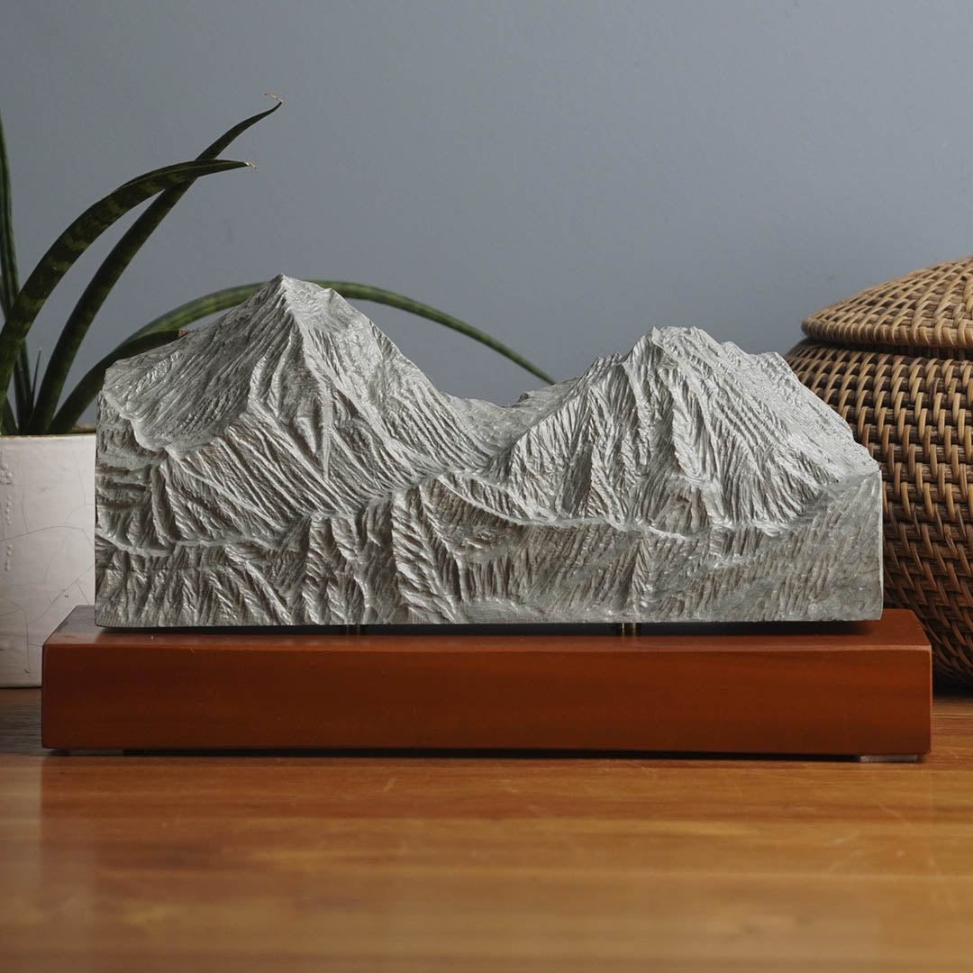 Everest & Lhotse Sculpture (Himalayas, Nepal–Tibet) Sculpted Peaks
