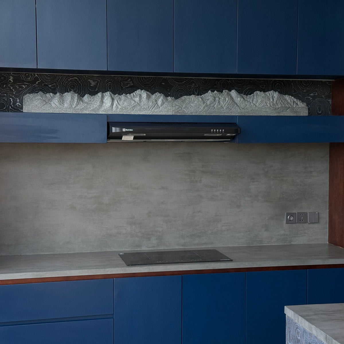 Panorama sculpture in a kitchen